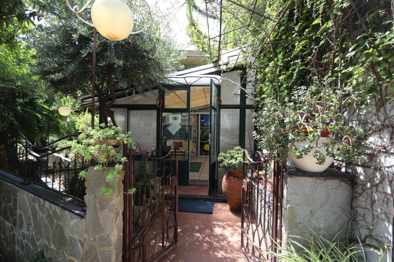 Villa Azzurra Genova Resort ภายนอก รูปภาพ